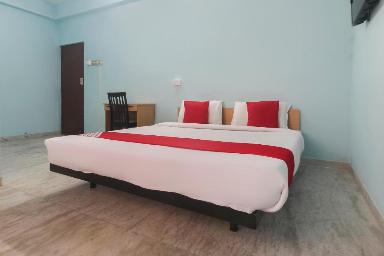 Oyo Flagship 48158 Ss Towers Hotel Podanur Bagian luar foto